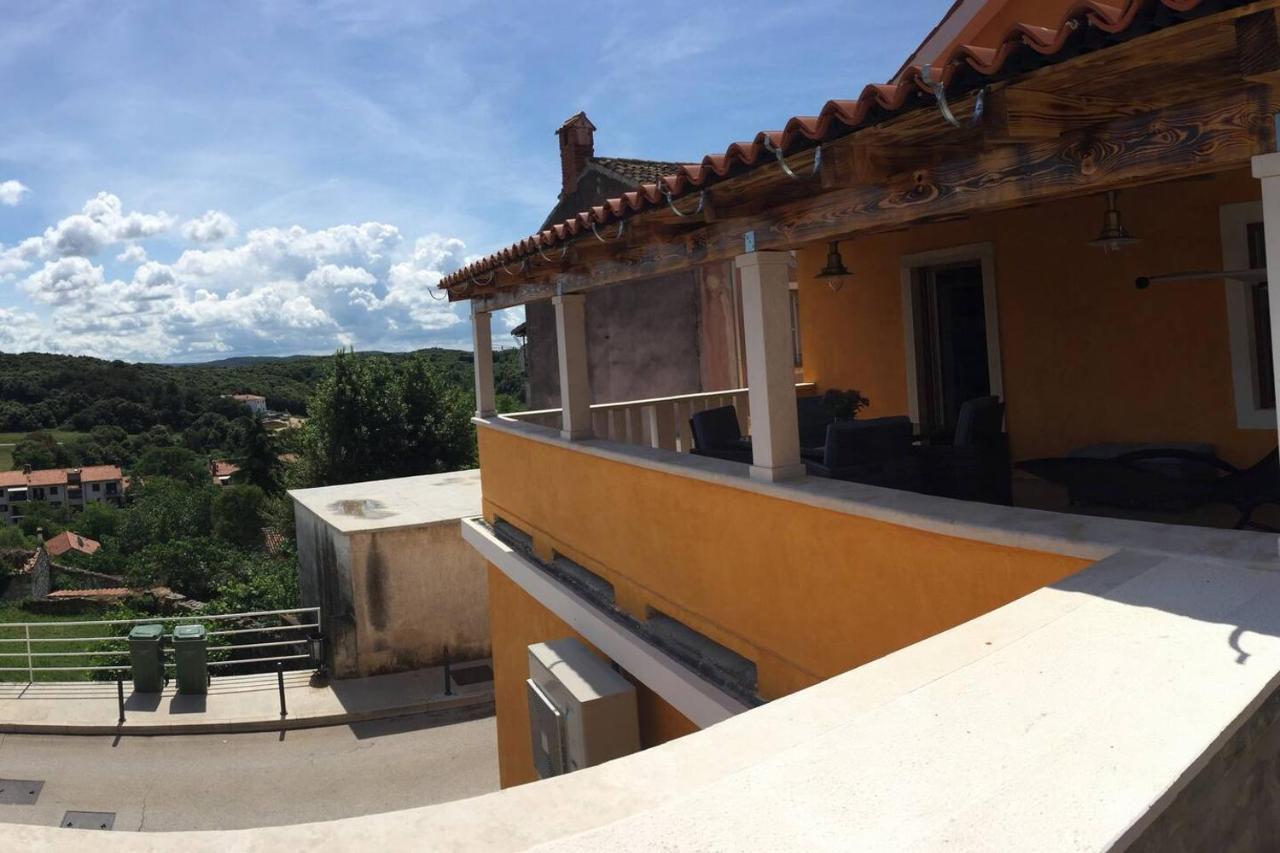 ורסאר Old Town Apartment Popovic מראה חיצוני תמונה