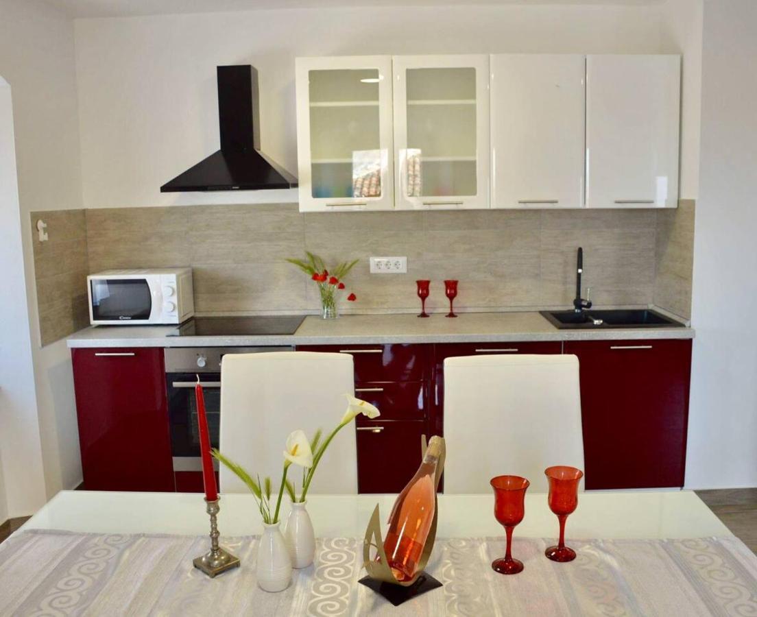 ורסאר Old Town Apartment Popovic מראה חיצוני תמונה